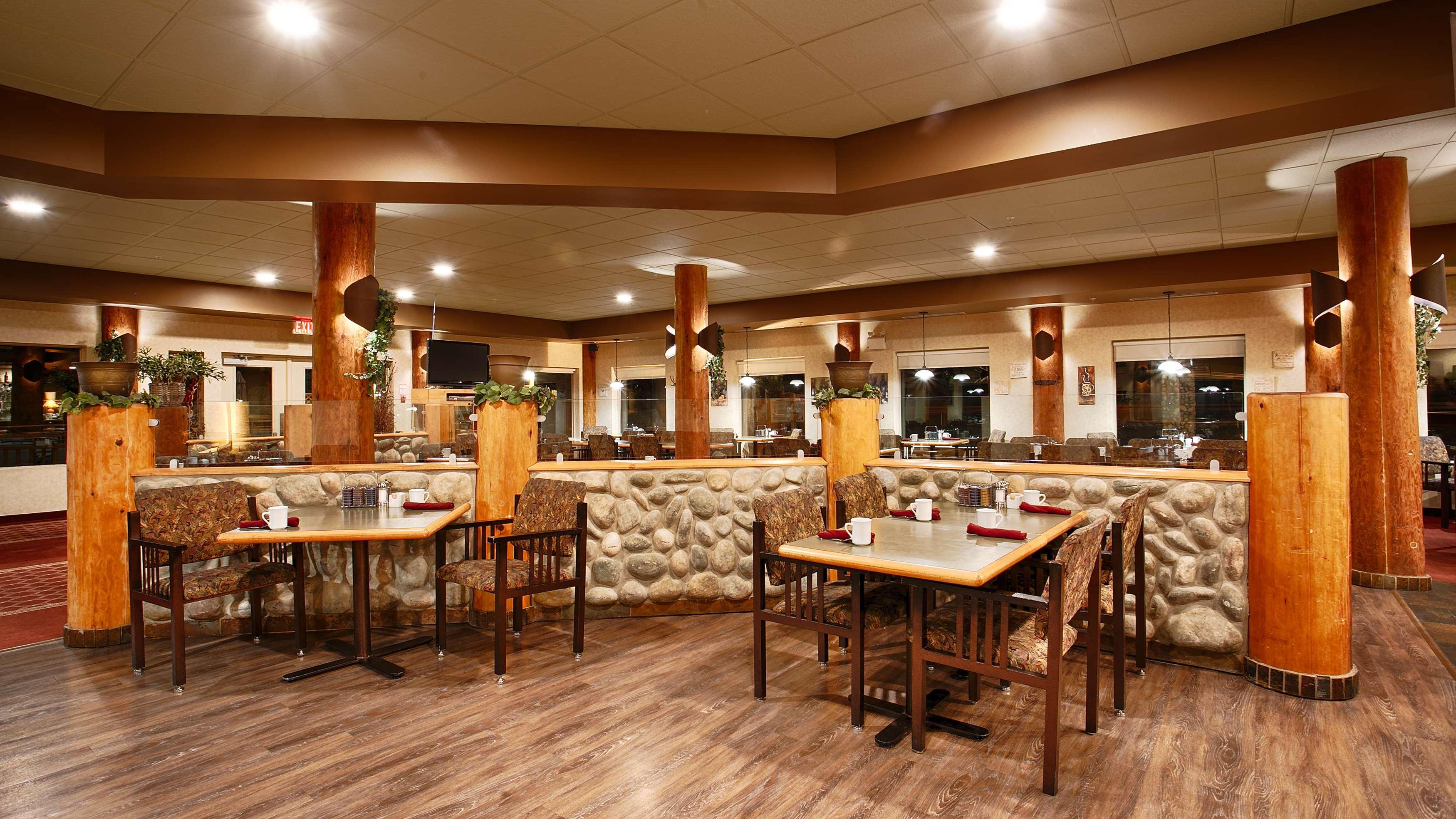 Best Western Plus Valemount Inn & Suites Εξωτερικό φωτογραφία